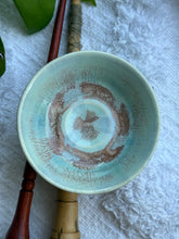 Load image into Gallery viewer, Ceramic Support Spindle / Trinket Bowl
