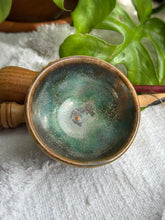 Load image into Gallery viewer, Ceramic Support Spindle / Trinket Bowl
