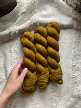 Load image into Gallery viewer, DYE TO ORDER YARN | PRE- ORDER
