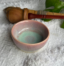 Load image into Gallery viewer, Ceramic Support Spindle / Trinket Bowl
